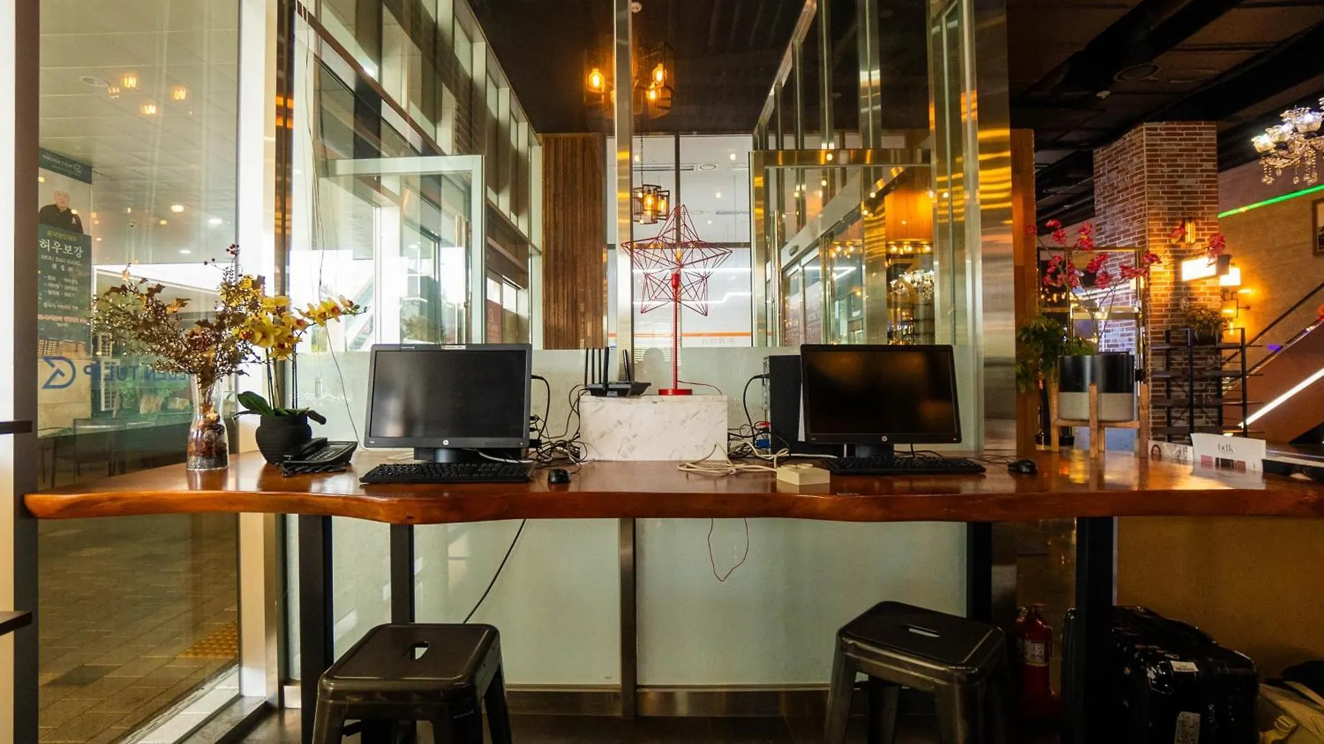 Incheon Airport Global Hotel & Suites 4*,  South Korea