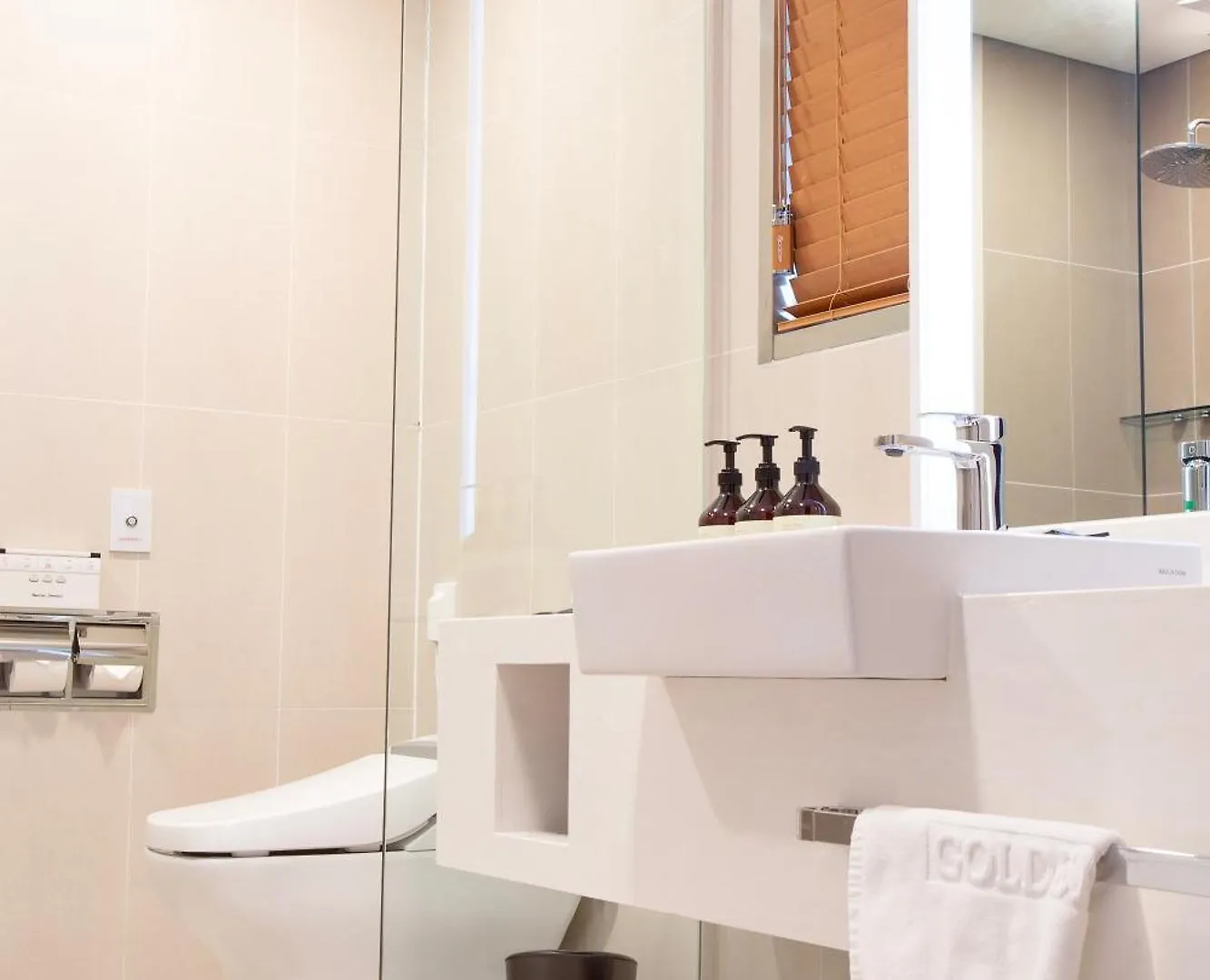 ****  Incheon Airport Global Hotel & Suites South Korea