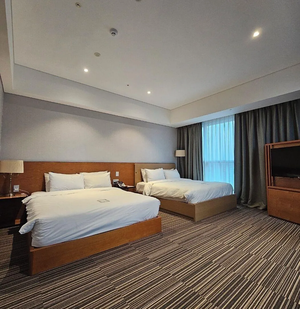 Incheon Airport Global Hotel & Suites