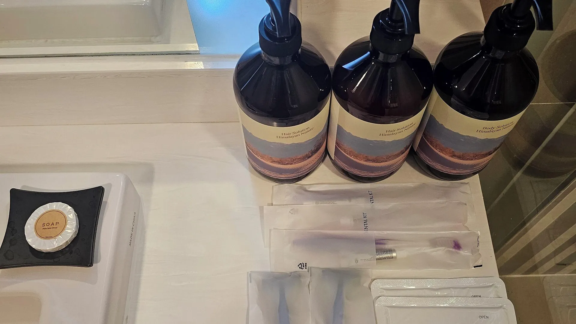Incheon Airport Global Hotel & Suites
