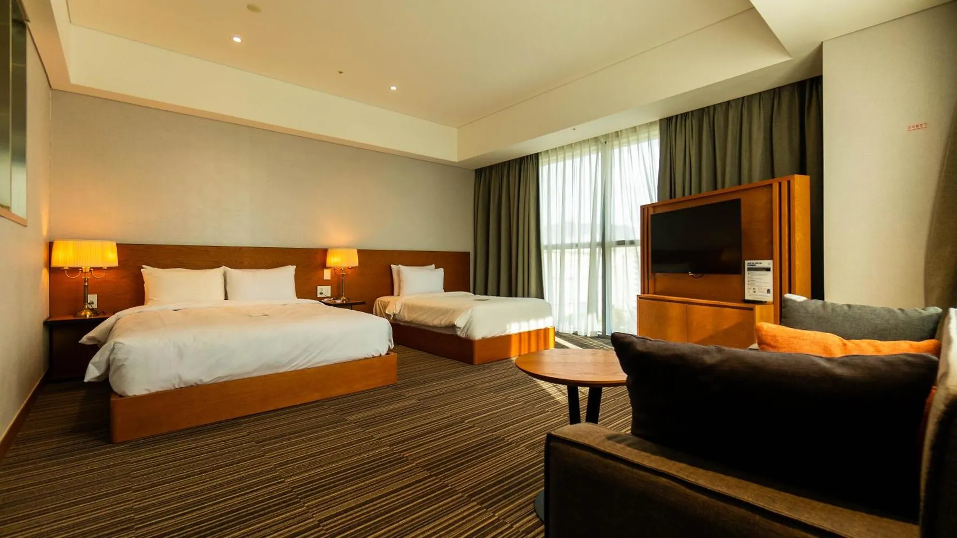 Incheon Airport Global Hotel & Suites 4*,  South Korea