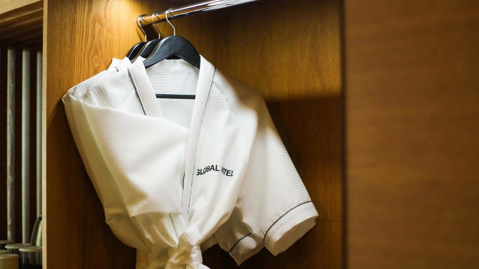 Incheon Airport Global Hotel & Suites